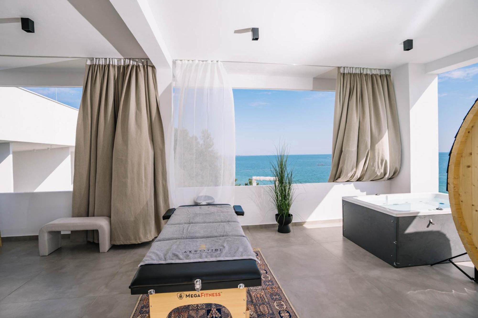 Akrotiri Olympus Luxury Suites - Adults Only Plaka Litochorou Exteriör bild